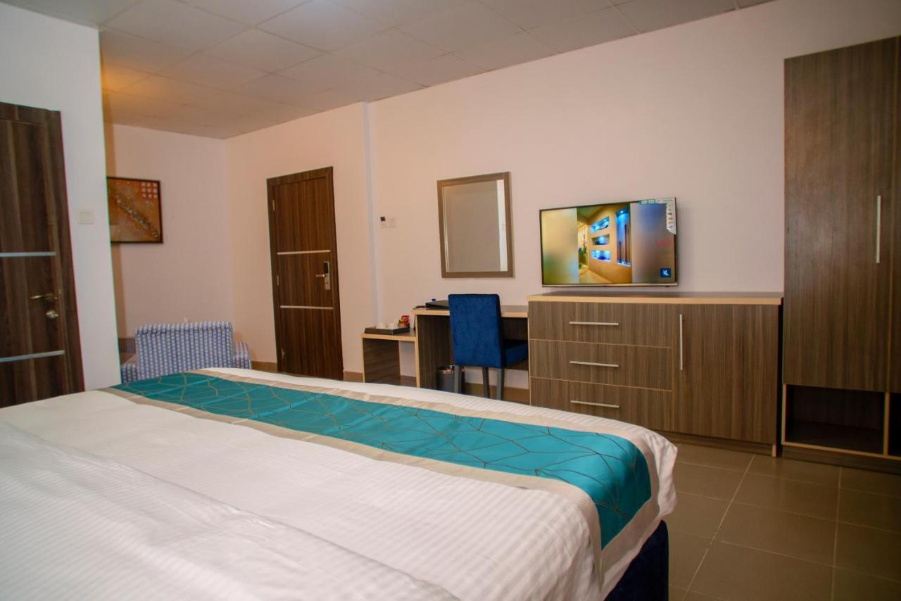 Riviera Suites Lagos Exterior foto