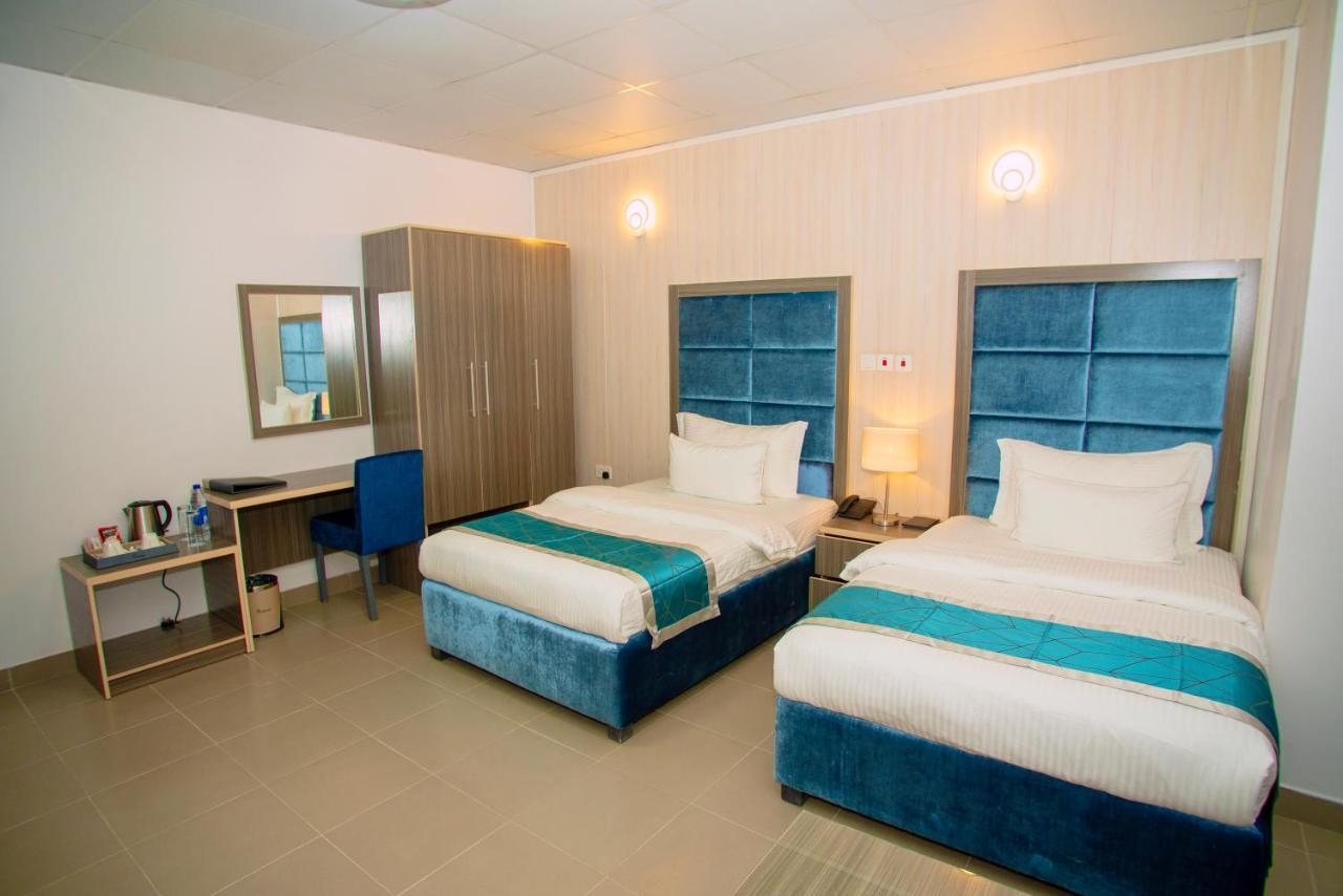 Riviera Suites Lagos Exterior foto