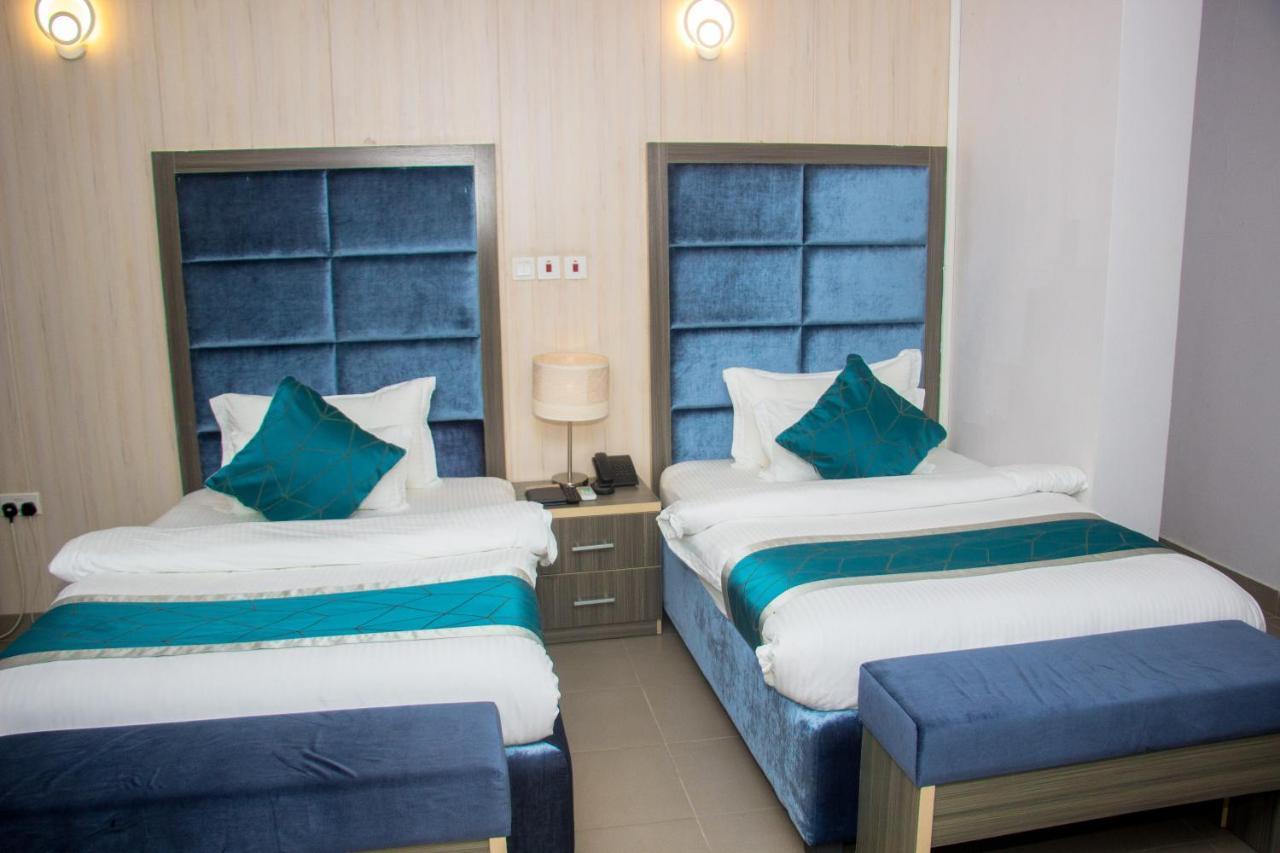 Riviera Suites Lagos Exterior foto
