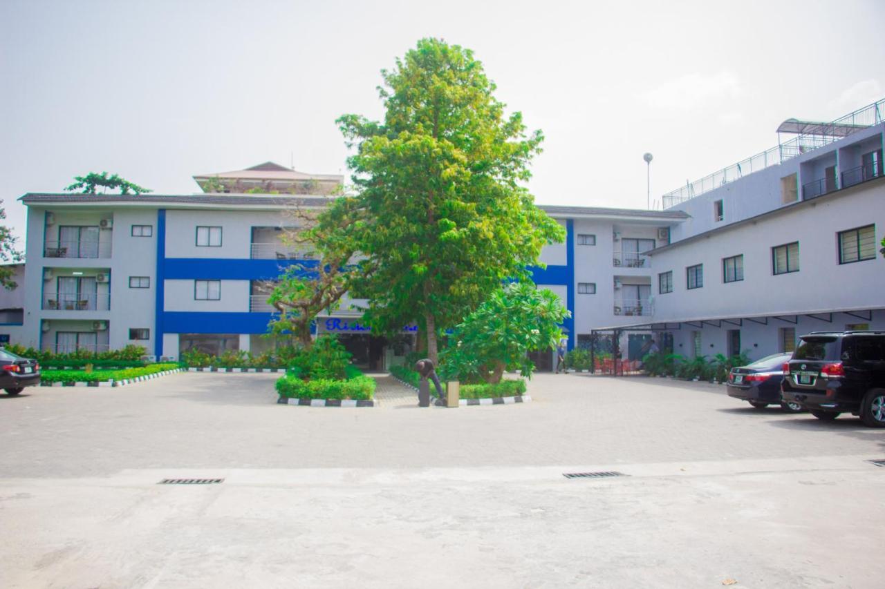 Riviera Suites Lagos Exterior foto